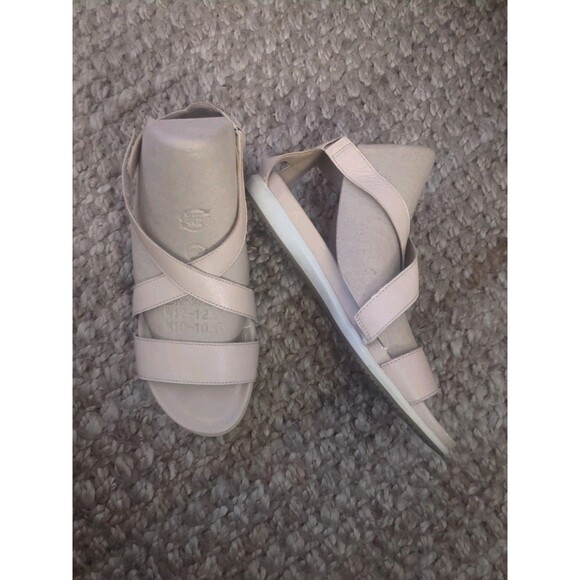 Naturalizer Sandals 9 Med Sashe Comfort Soft Toe Pad Leather Ankle Strap Nude - Picture 1 of 11